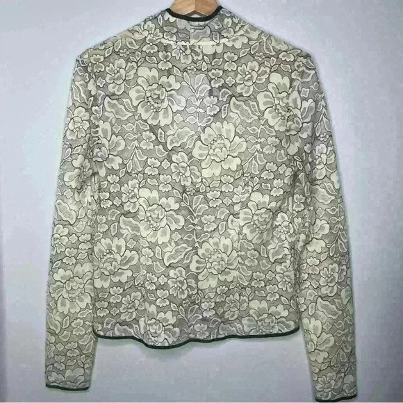 Aritzia Babaton Floral Lace Ivory Black Sheer Top. - Picture 4 of 7